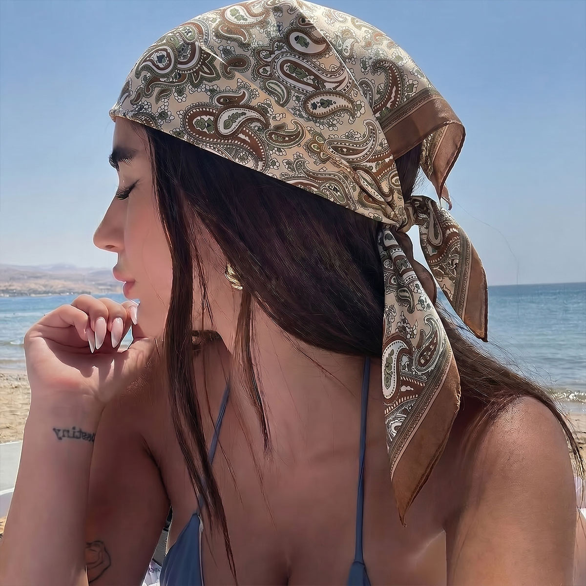 Новый дизайн: модный квадратны – обзор и цена Silk Scarf Square